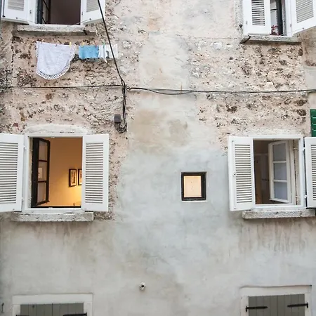 Studio Casa Di Pietra